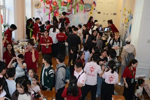 Lễ hội "Đường Sách Tết Ất Tỵ 2025": Điểm du xuân ý nghĩa, độc đáo