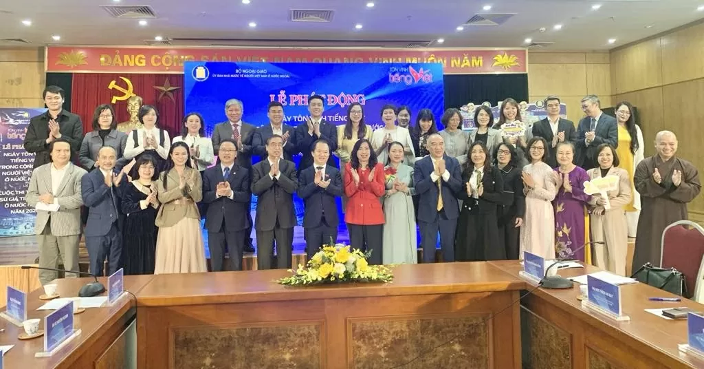 Tiếp tục lan toả tiếng Việt trong cộng đồng người Việt Nam toàn thế giới