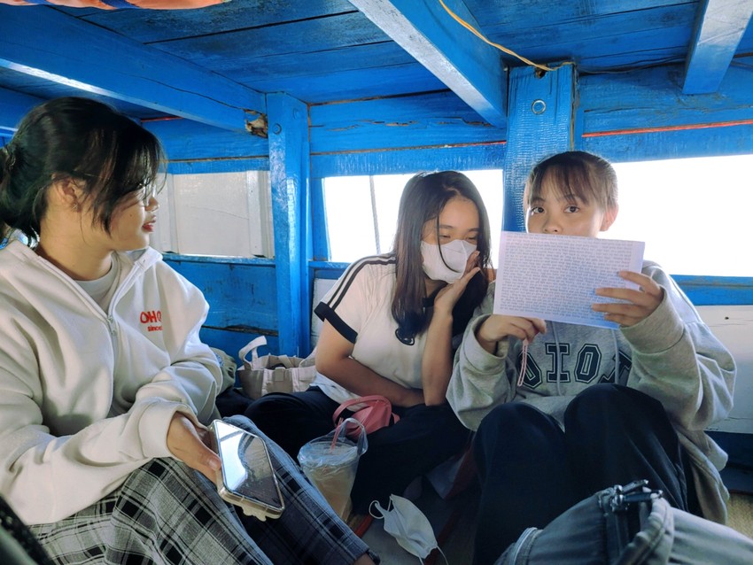 TP.HCM: 42 thí sinh xã đảo Thạnh An vào đất liền để dự thi tốt nghiệp