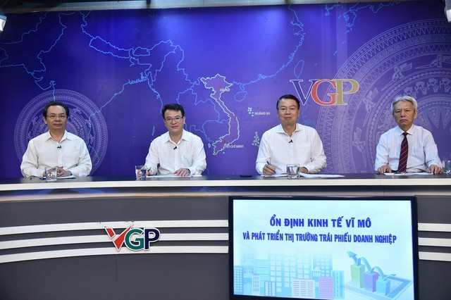 Ổn định kinh tế vĩ mô và phát triển thị trường trái phiếu doanh nghiệp