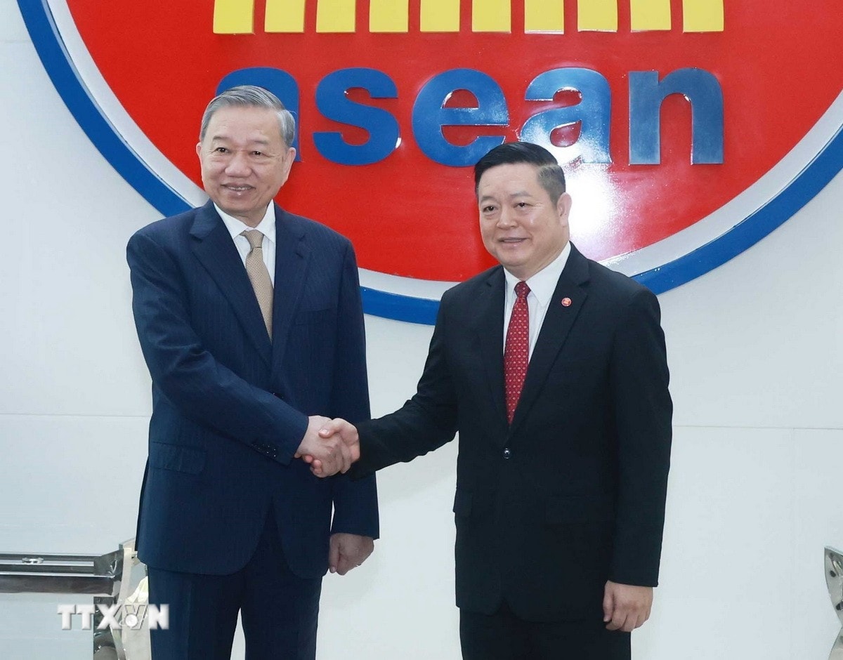 95 năm Ngày thành lập Đảng: Rạng rỡ Việt Nam