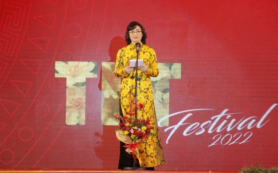 TPHCM – điểm đến an toàn, sống động và đầy hứng khởi ảnh 1