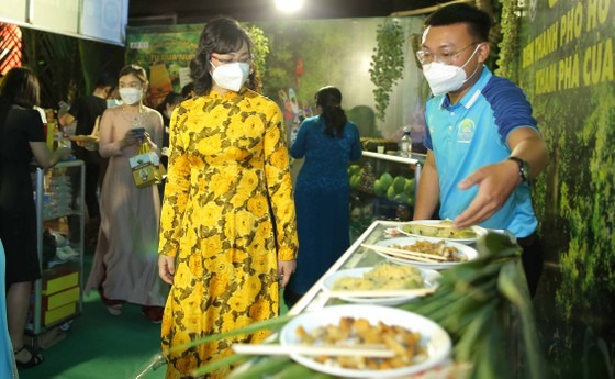 TPHCM – điểm đến an toàn, sống động và đầy hứng khởi ảnh 2