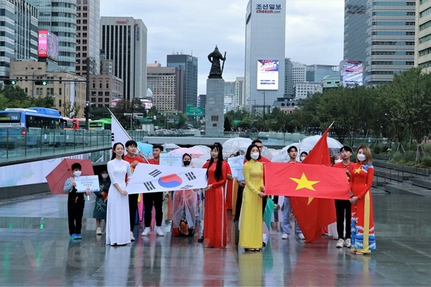 77 nam Quoc khanh: Le hoi van hoa ket noi cong dong tai Han Quoc hinh anh 2
