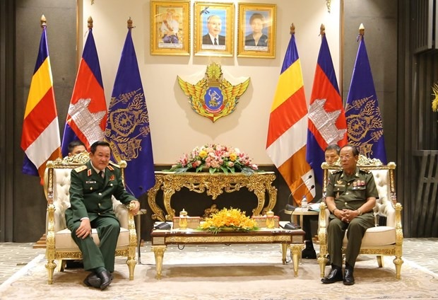 Tang cuong quan he huu nghi quan doi va nhan dan Viet Nam-Campuchia hinh anh 1