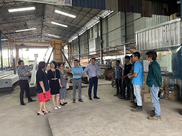 Ủy ban Nhà nước về người Việt Nam ở nước ngoài làm công tác cộng đồng tại Malaysia