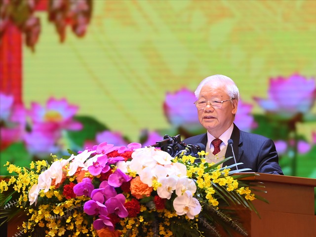 Cán bộ công an phải giữ mình, không bị cám dỗ bởi danh lợi tầm thường - Ảnh 1. Cán bộ công an phải giữ mình, không bị cám dỗ bởi danh lợi tầm thường - Ảnh 1.
