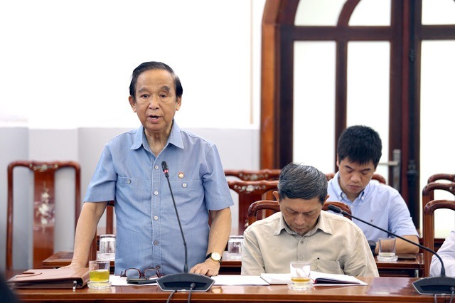 Chuyên gia lo lắng về dạy học tích hợp, xã hội hóa sách giáo khoa - Ảnh 3. Chuyên gia lo lắng về dạy học tích hợp, xã hội hóa sách giáo khoa - Ảnh 3.