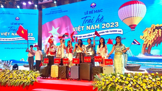 Trại hè Việt Nam 2023: Hãy giữ liên hệ để khoảng cách không còn là trở ngại - Ảnh 4. Trại hè Việt Nam 2023: Hãy giữ liên hệ để khoảng cách không còn là trở ngại - Ảnh 4.