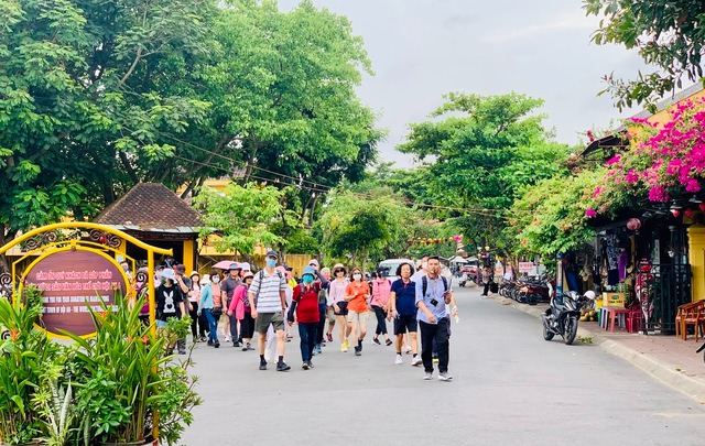 Chính sách visa mới là đòn bẩy giúp du lịch phát triển - Ảnh 2. Chính sách visa mới là đòn bẩy giúp du lịch phát triển - Ảnh 2.