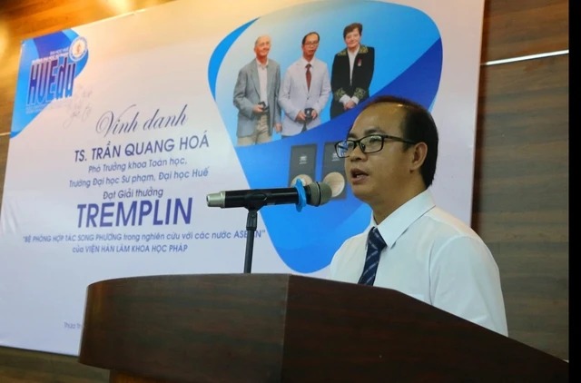 Vinh danh tiến sĩ đạt giải thưởng Tremplin của Viện Hàn lâm khoa học Pháp - Ảnh 1. Vinh danh tiến sĩ đạt giải thưởng Tremplin của Viện Hàn lâm khoa học Pháp - Ảnh 1.