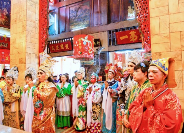Lễ hội Vía Bà Chúa Xứ núi Sam trở thành Di sản văn hoá phi vật thể đại diện của nhân loại- Ảnh 4. Lễ hội Vía Bà Chúa Xứ núi Sam trở thành Di sản văn hoá phi vật thể đại diện của nhân loại- Ảnh 4.