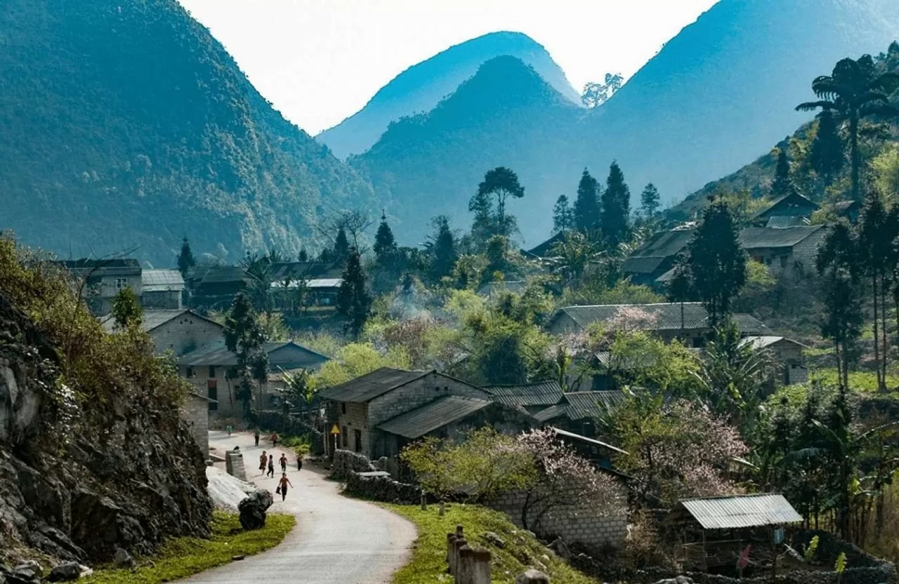 Thung lũng Sủng Là: 'Ốc đảo' yên bình trên cao nguyên đá Hà Giang Thung lũng Sủng Là: 'Ốc đảo' yên bình trên cao nguyên đá Hà Giang