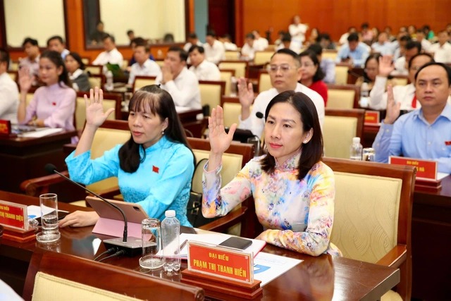 Chi tiết chính sách miễn học phí cho tất cả học sinh công lập ở TP HCM- Ảnh 2. Chi tiết chính sách miễn học phí cho tất cả học sinh công lập ở TP HCM- Ảnh 2.