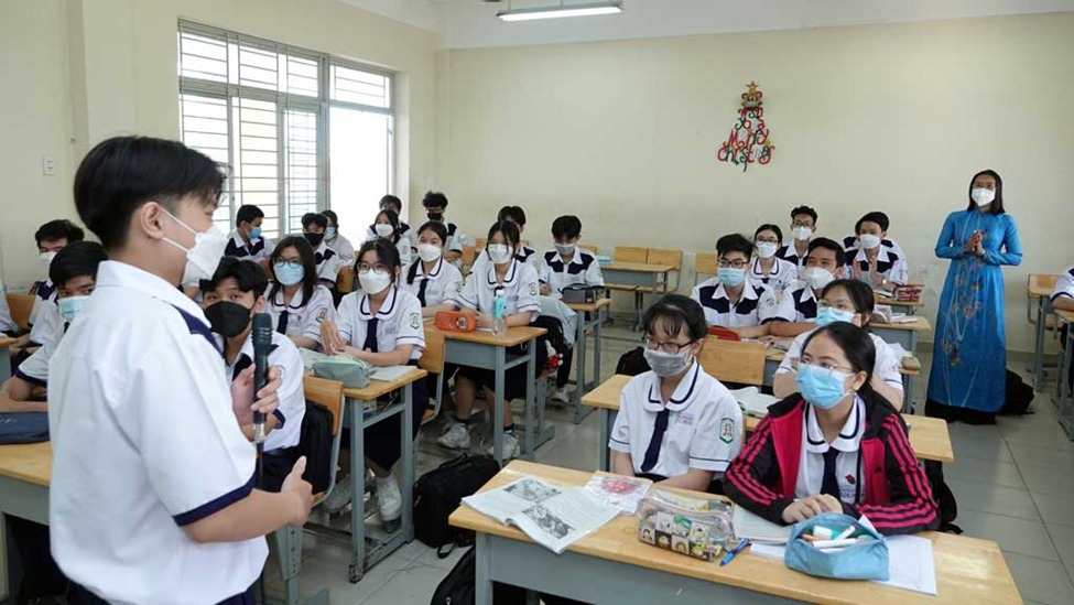 Chính sách miễn học phí cho học sinh TPHCM mới nhất